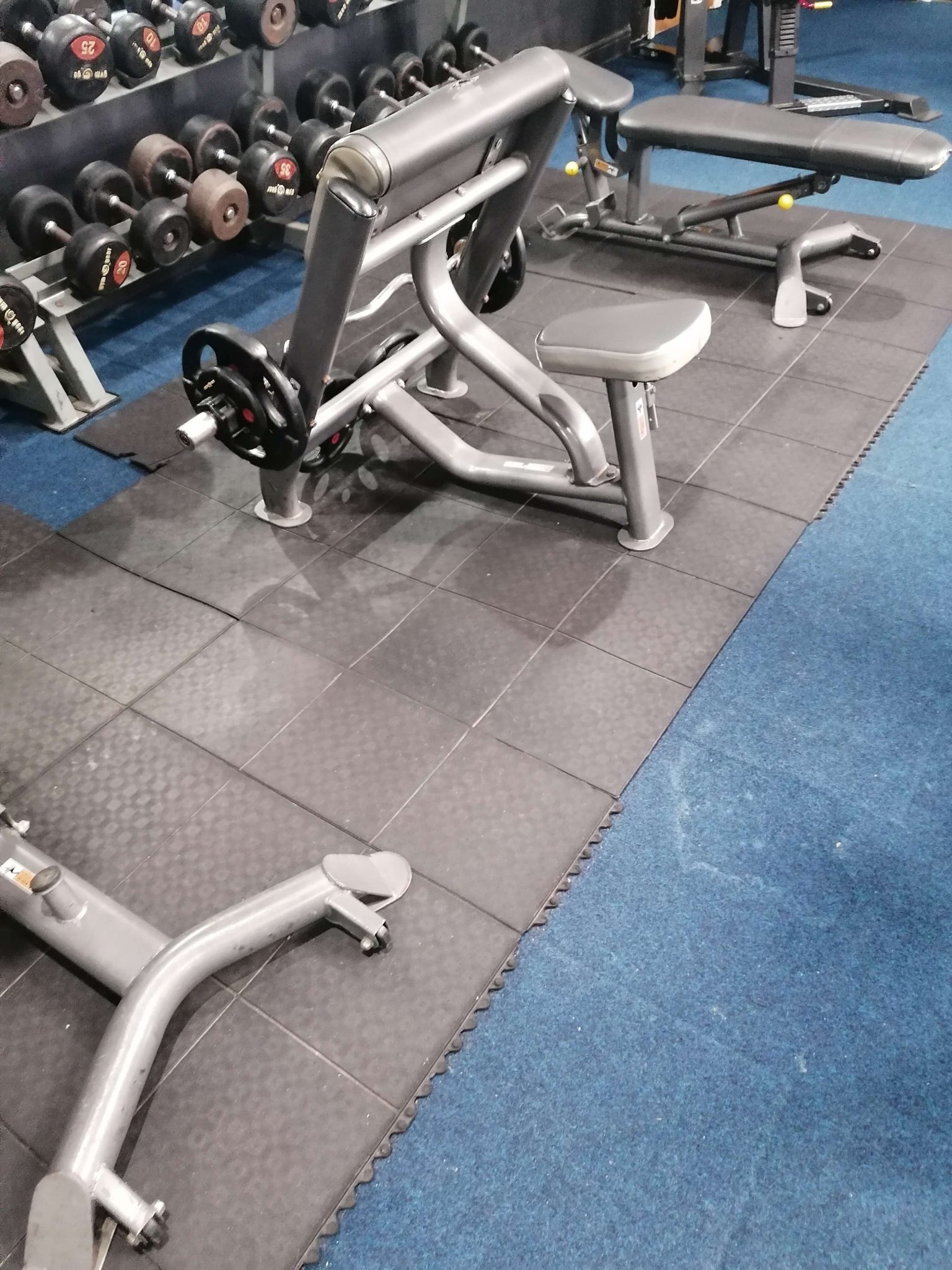 Garage Gym Flooring What Flooring Should You Use For A Garage Gym   Rubber Gym Tiles 1536x2048 